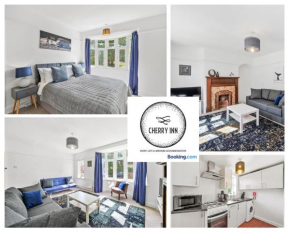 3 Bedroom House with Parking & Garden By Cherry Inn Short Lets & Serviced Accommodation Cambridge